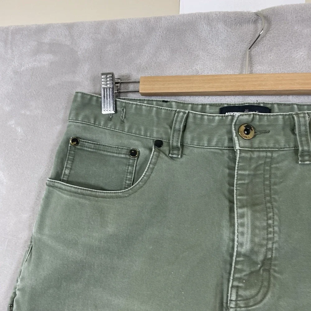 Nike SB Pants Mens 32 (fit 31x29) Distressed Skater Paint Faded Stash Pocket